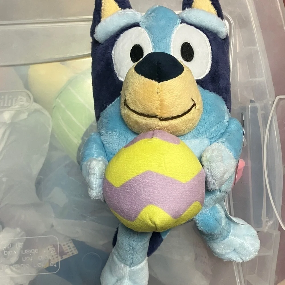 Bluey Plush Toy & Bluey Flavored Lip Balm Set. New